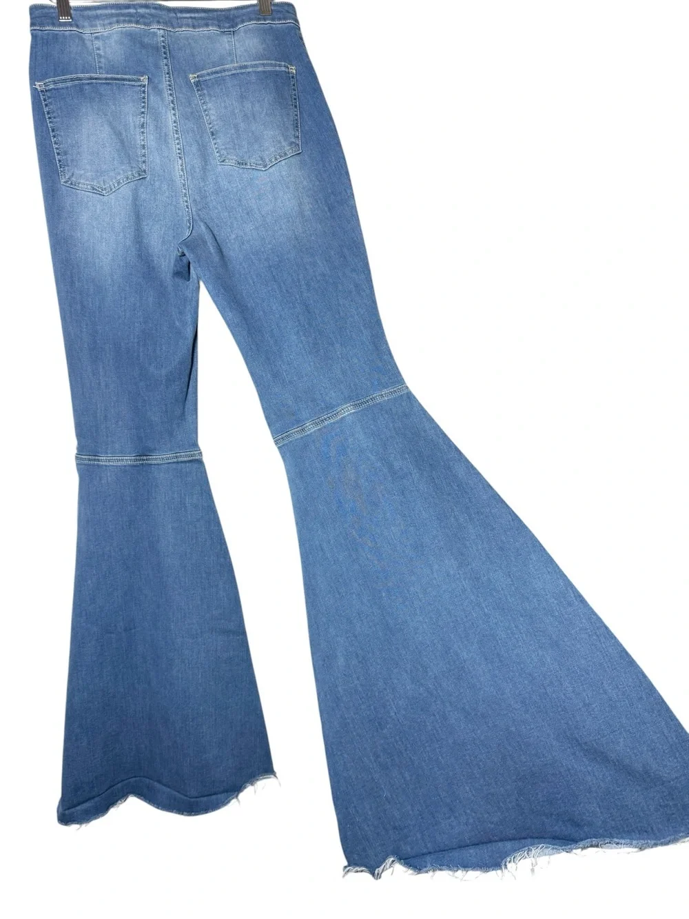 Free People We the Free Just Float On Flare Jeans Size 31